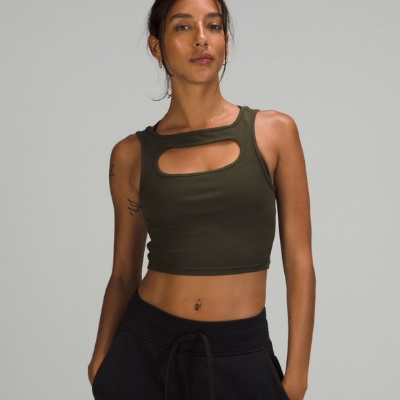 lululemon athletica Tops - Lululemon LA front cut-out crop tank top 12 NWOT